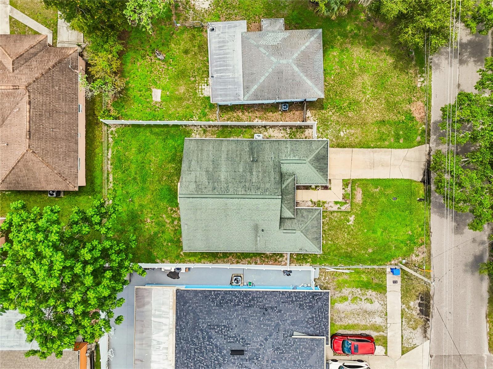 2604 W KIRBY ST — photo 54