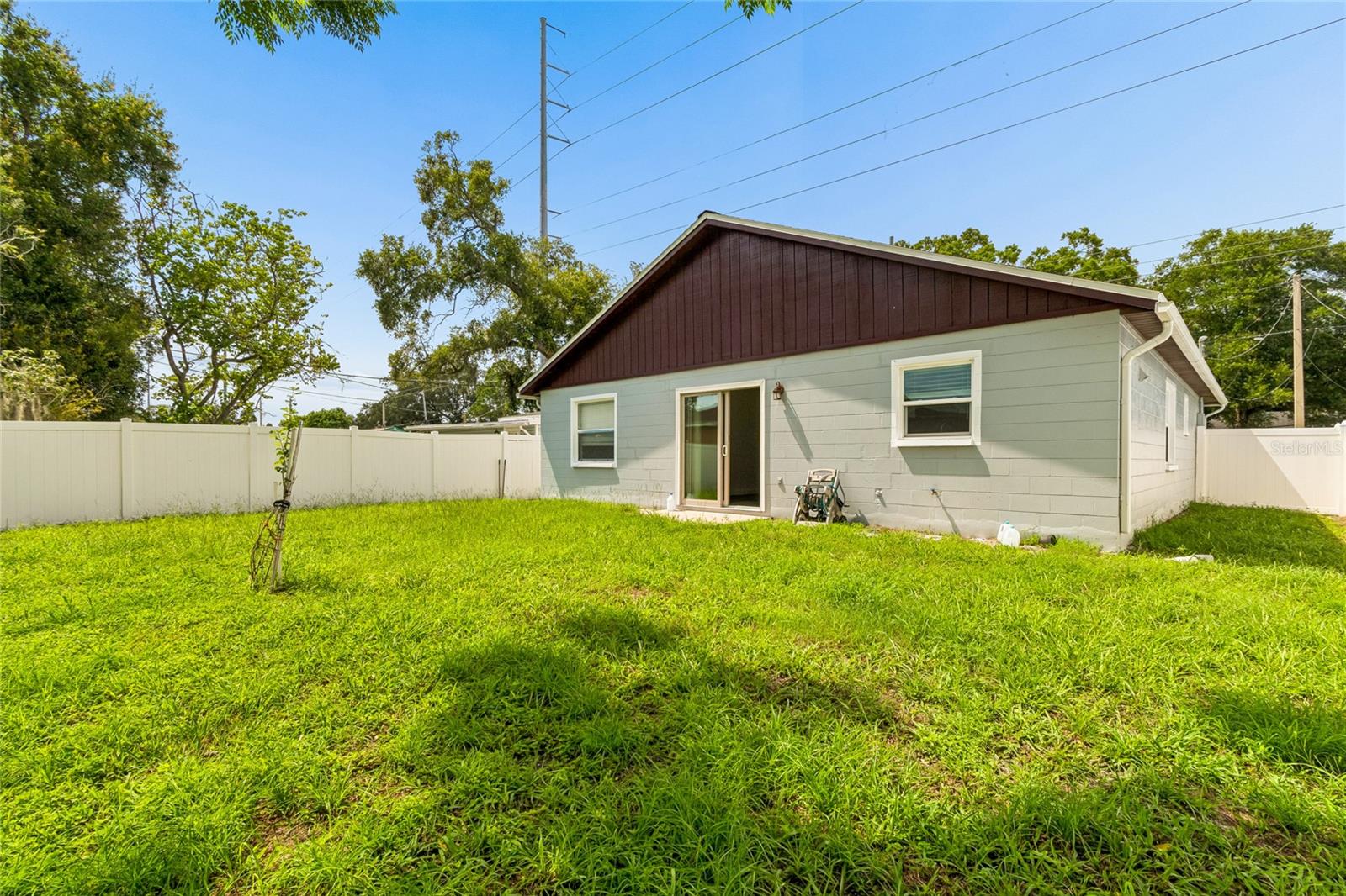 2604 W KIRBY ST — photo 44