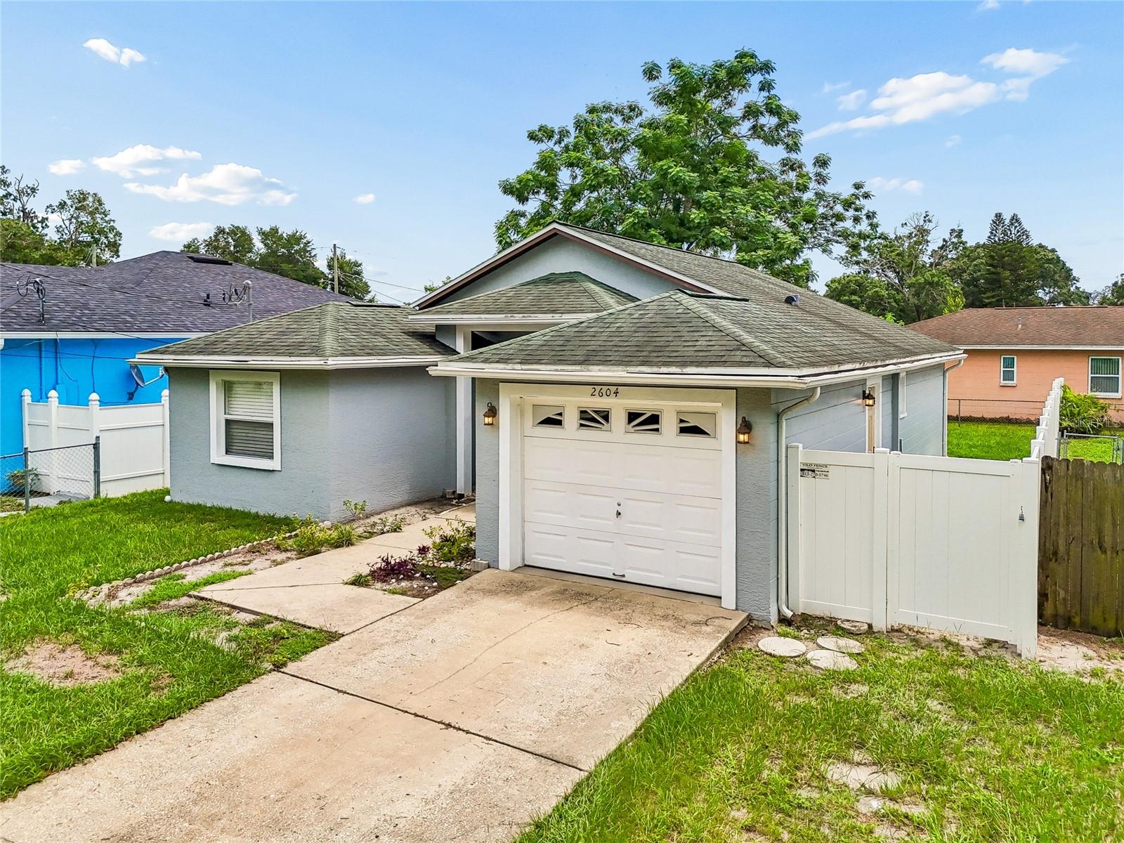 2604 W KIRBY ST — photo 50