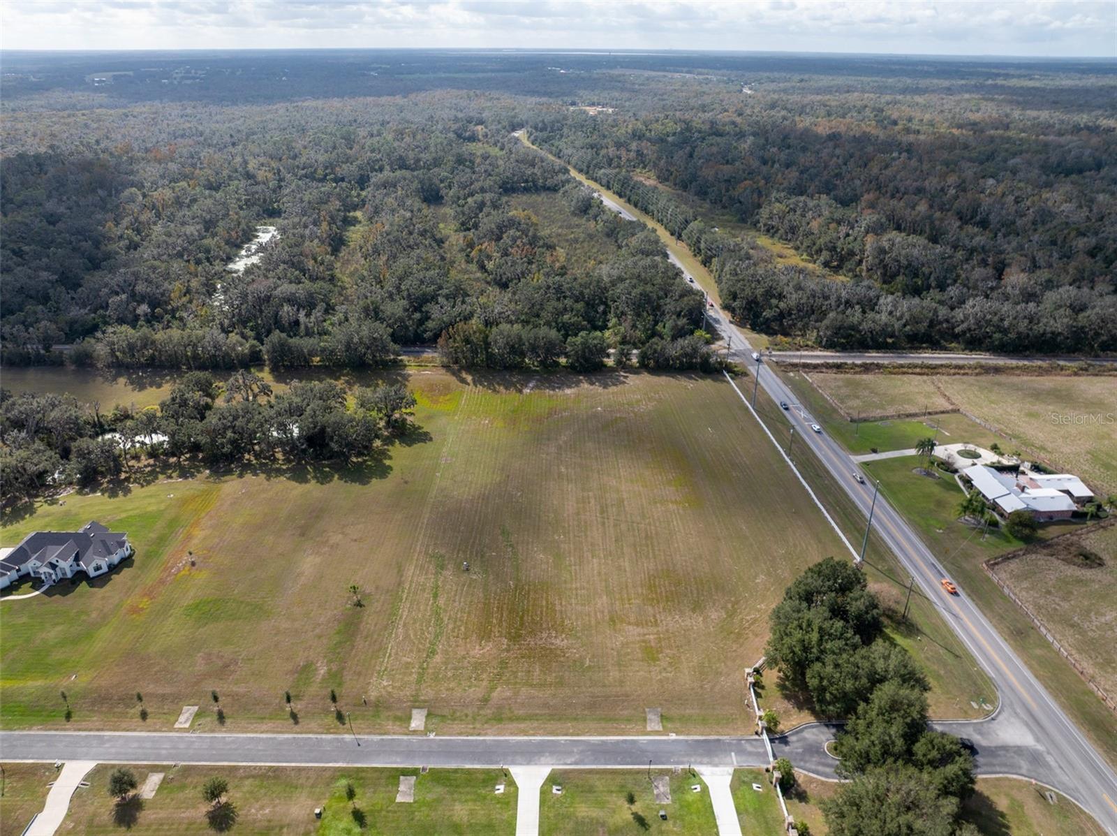 103 ALAFIA ESTATES LN — photo 4