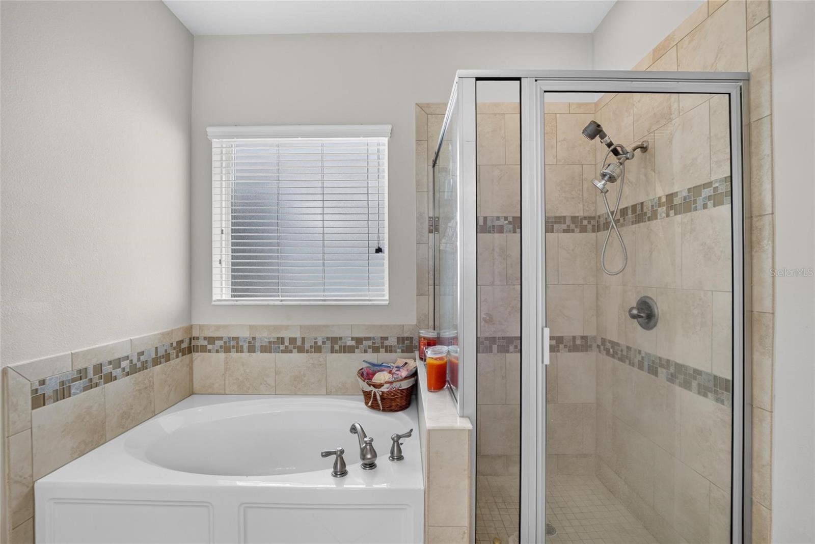 16220 BAYBERRY VIEW DR — photo 25