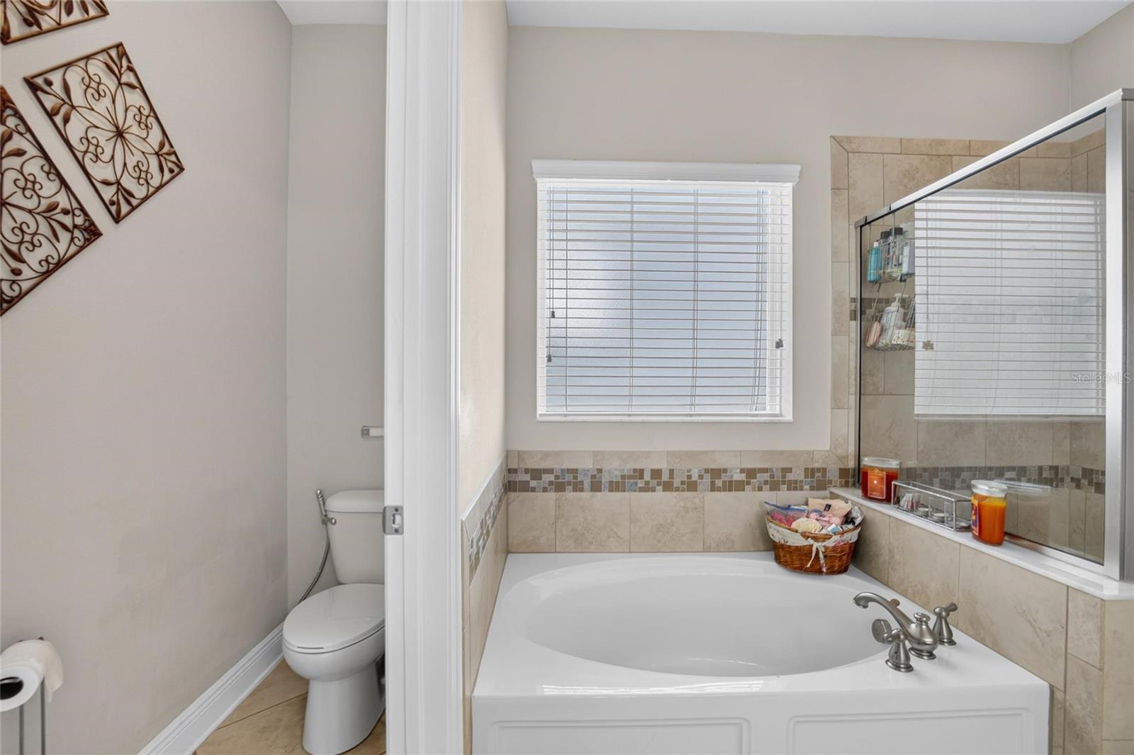 16220 BAYBERRY VIEW DR — photo 24