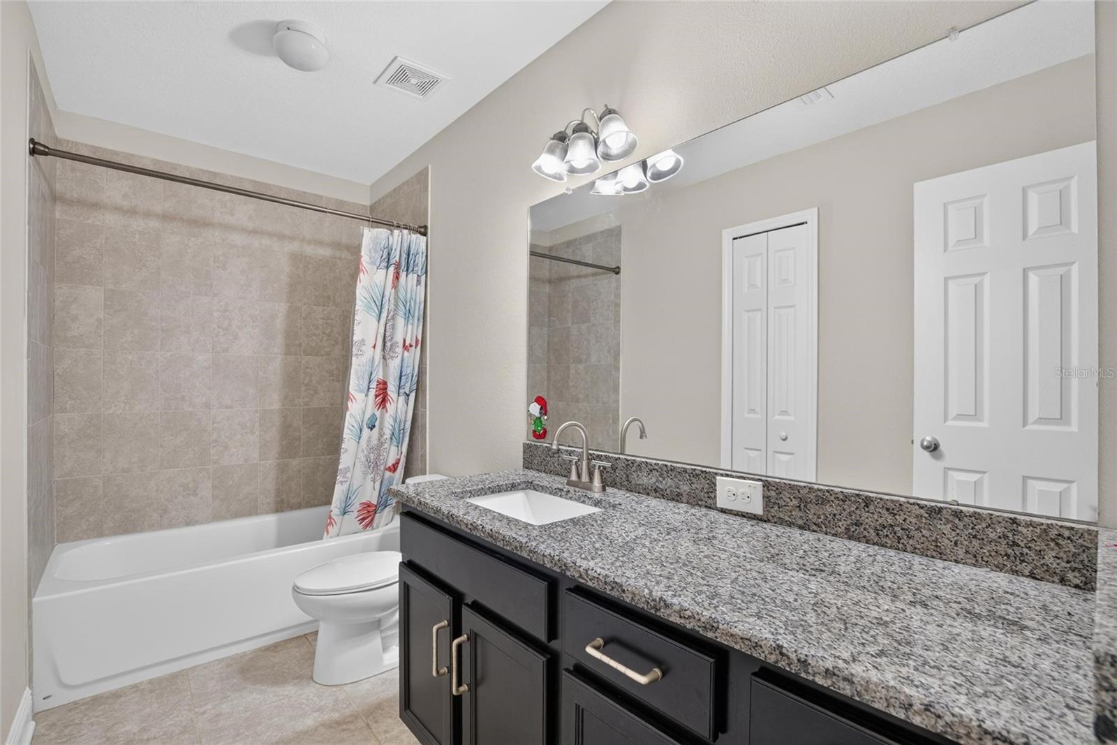 16220 BAYBERRY VIEW DR — photo 33
