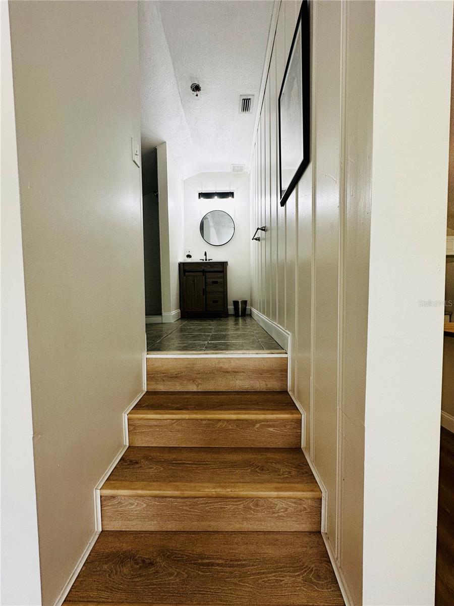 1222 E CRAWFORD ST #B — photo 12