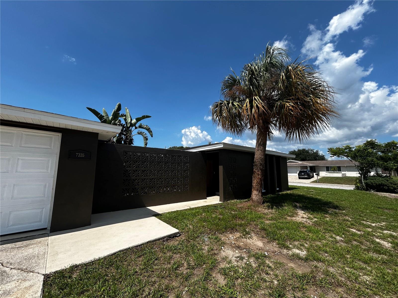 7335 GULF HIGHLANDS DR — photo 44