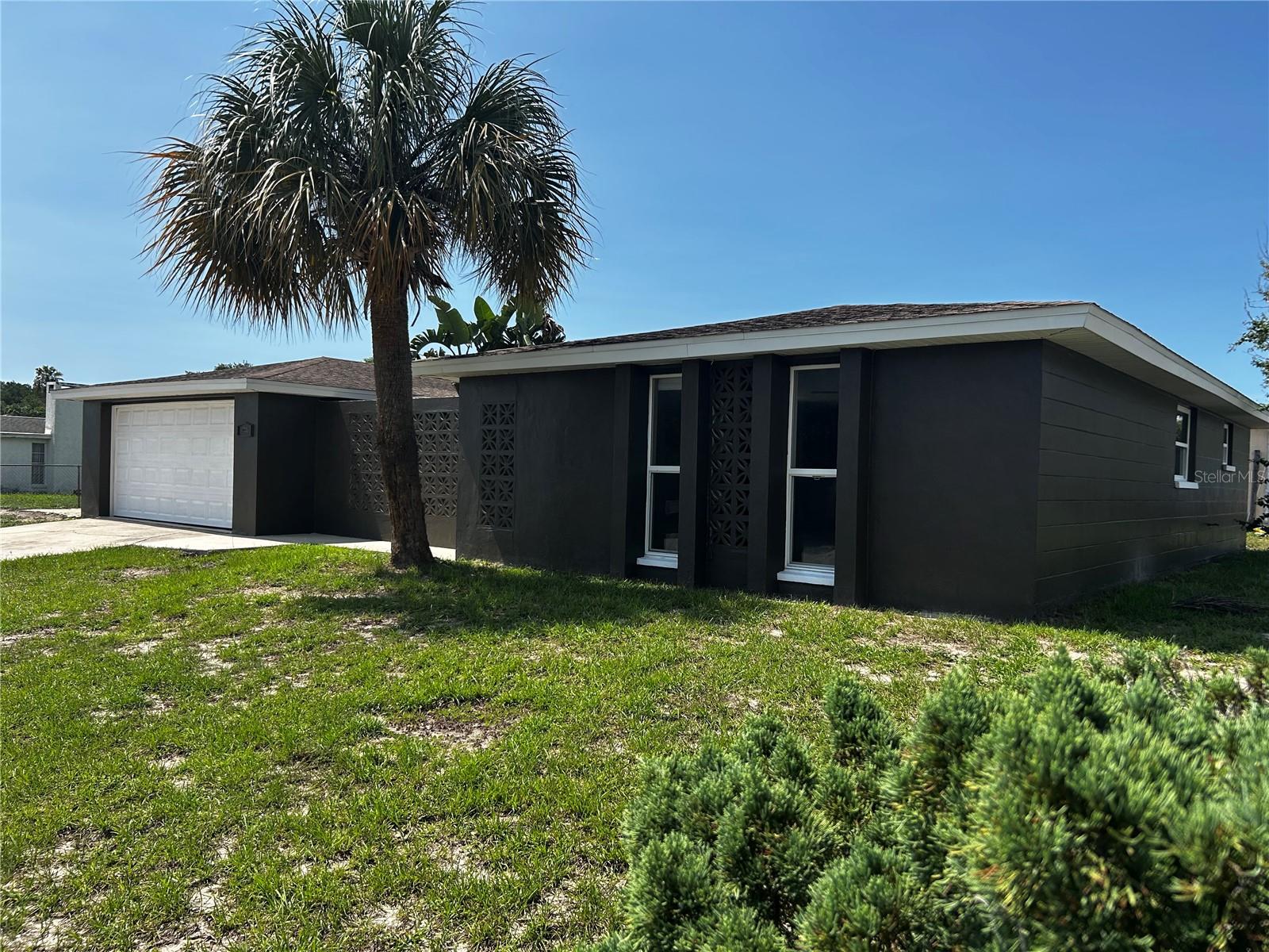 7335 GULF HIGHLANDS DR — photo 2
