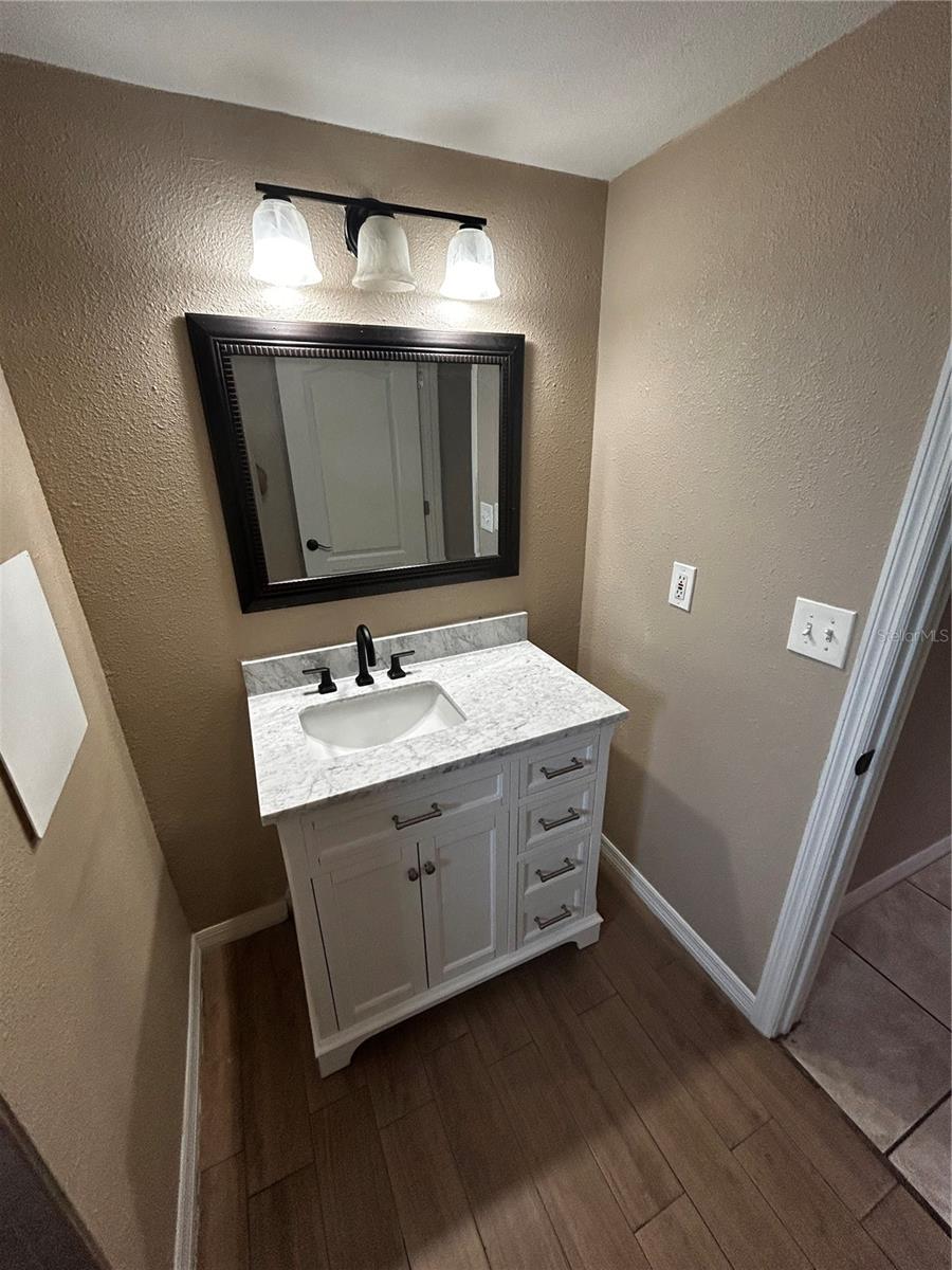 7335 GULF HIGHLANDS DR — photo 10
