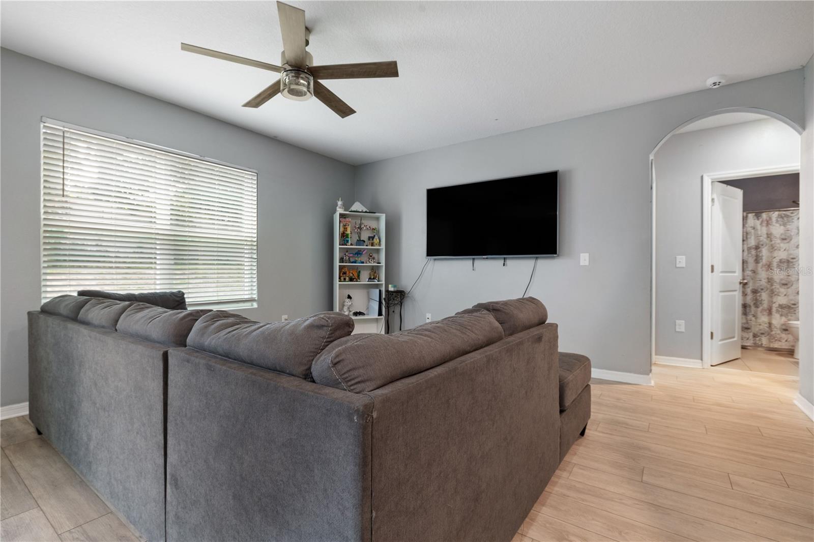 9210 WATOLLA DR — photo 8