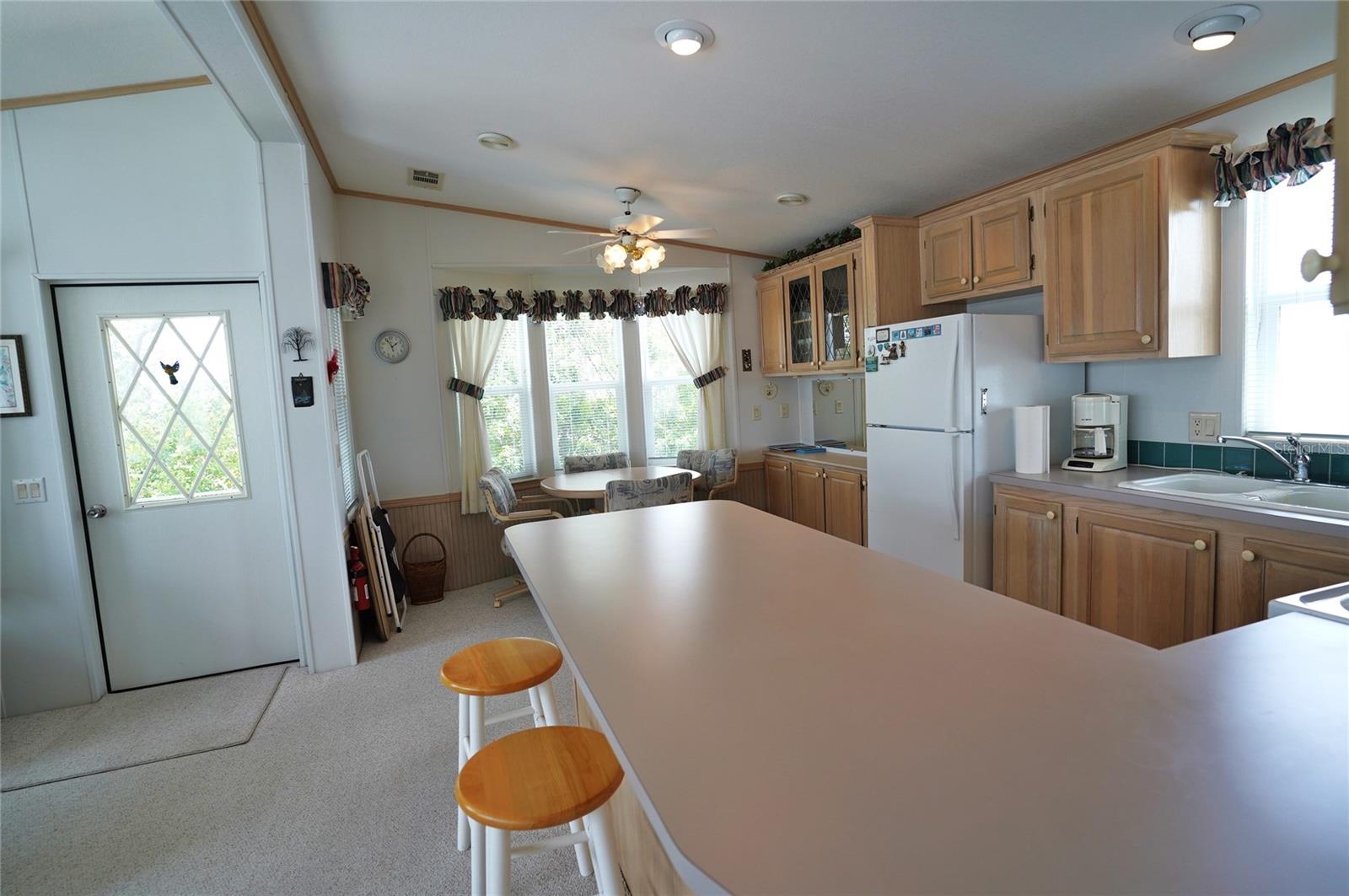 125 BROOKSHIRE DR — photo 11