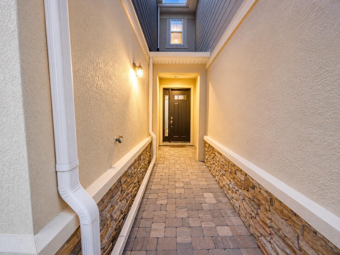 12365 TRAILHEAD DR — photo 2