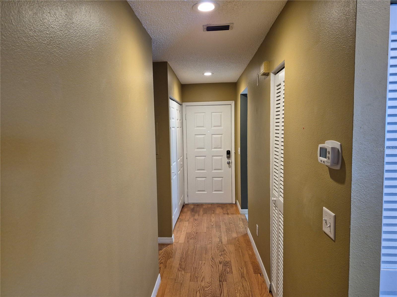 2721 COUNTRYSIDE BLVD #102 — photo 31