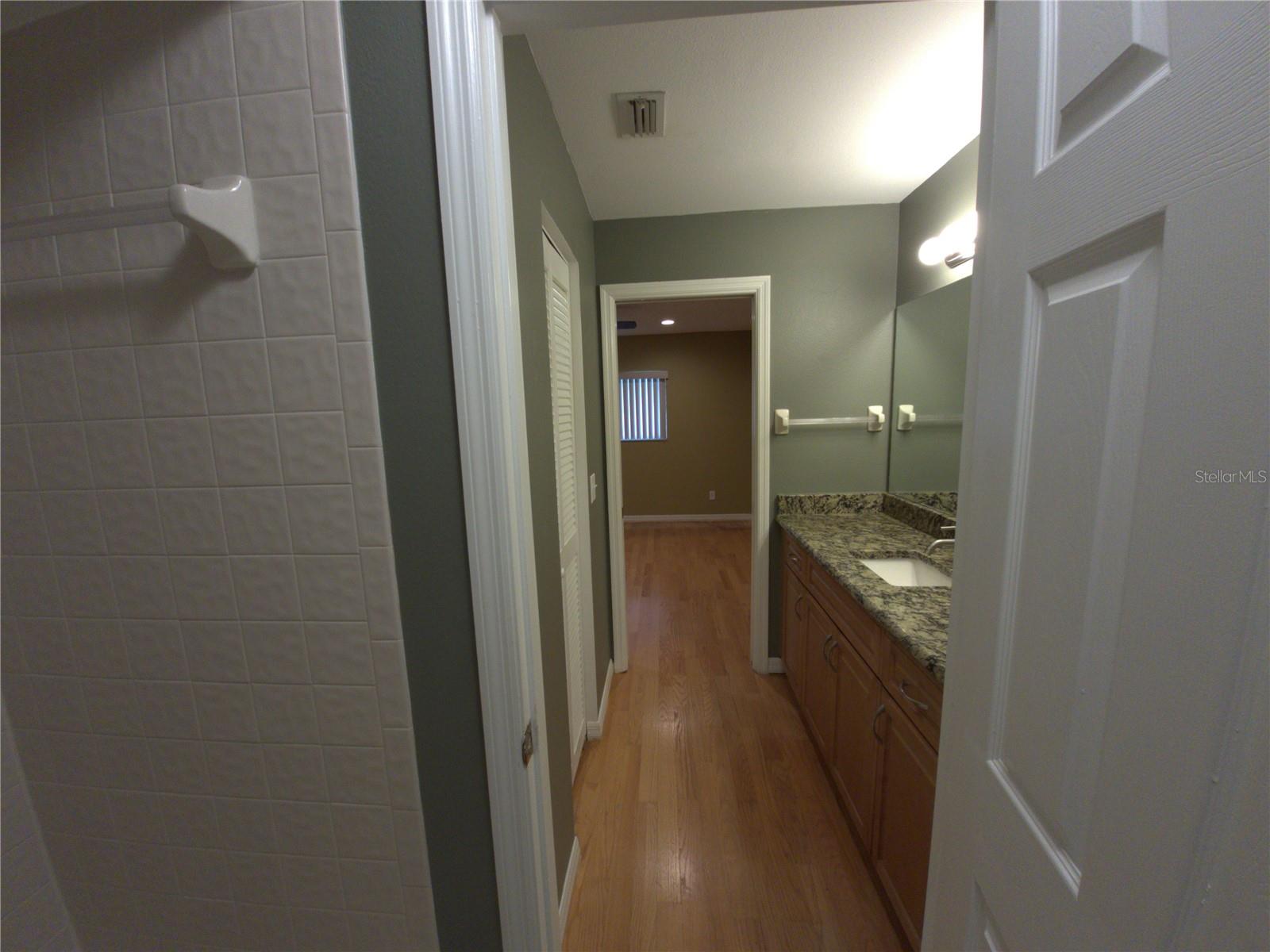 2721 COUNTRYSIDE BLVD #102 — photo 17