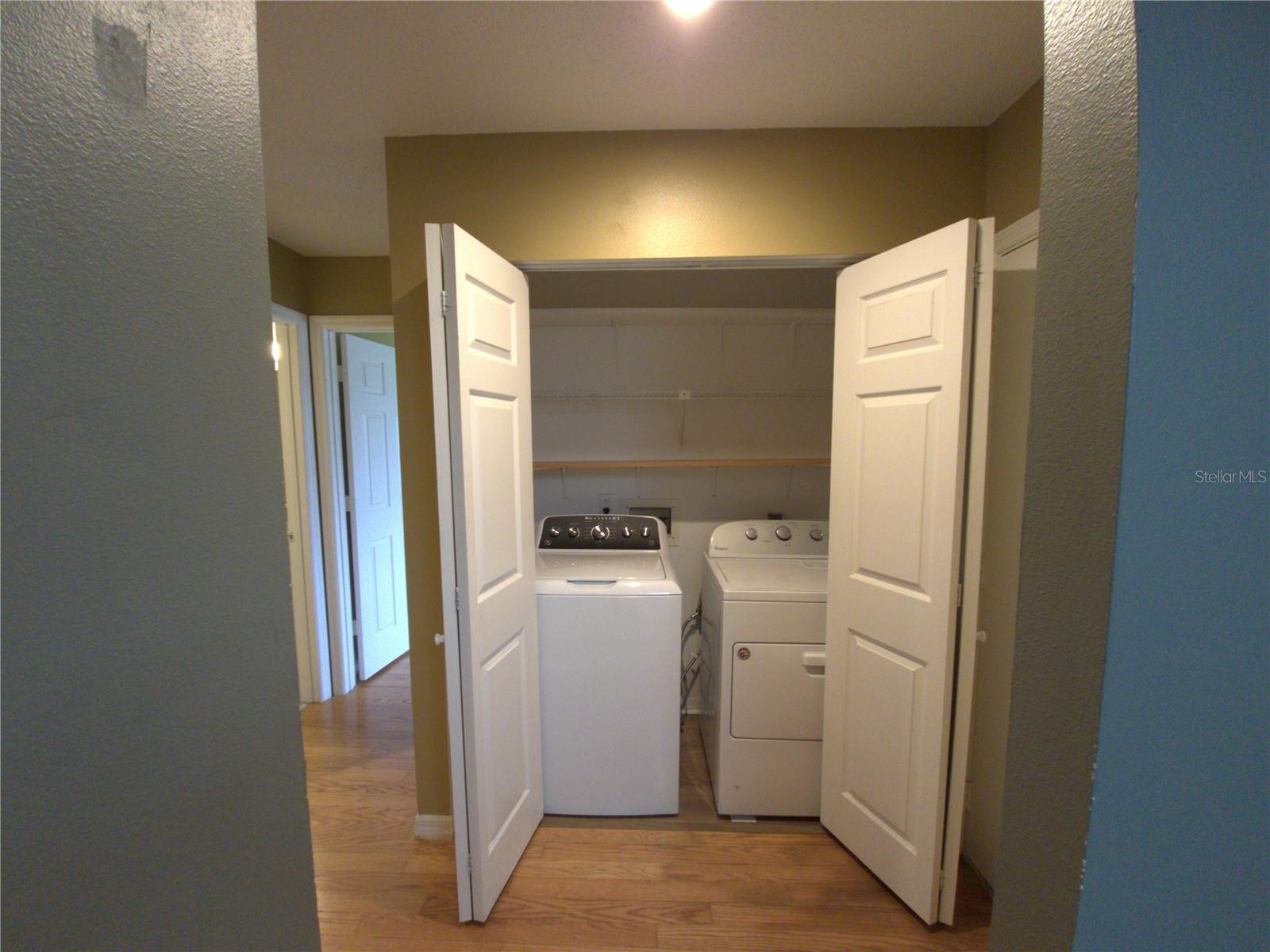 2721 COUNTRYSIDE BLVD #102 — photo 18