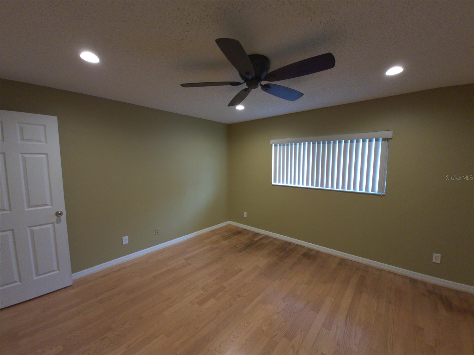 2721 COUNTRYSIDE BLVD #102 — photo 11