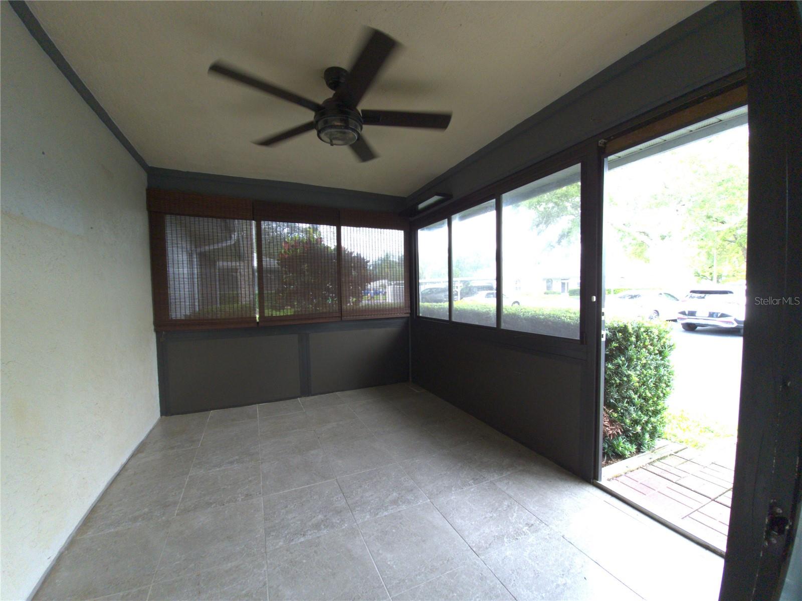 2721 COUNTRYSIDE BLVD #102 — photo 5