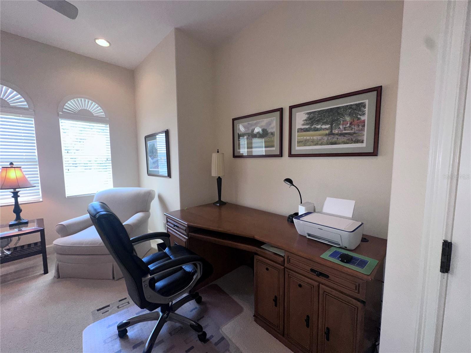 194 MONTELLUNA DR — photo 42