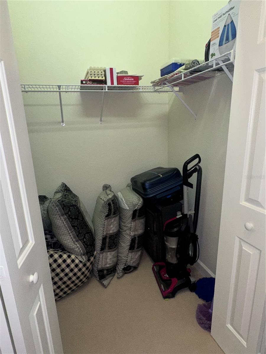 194 MONTELLUNA DR — photo 26