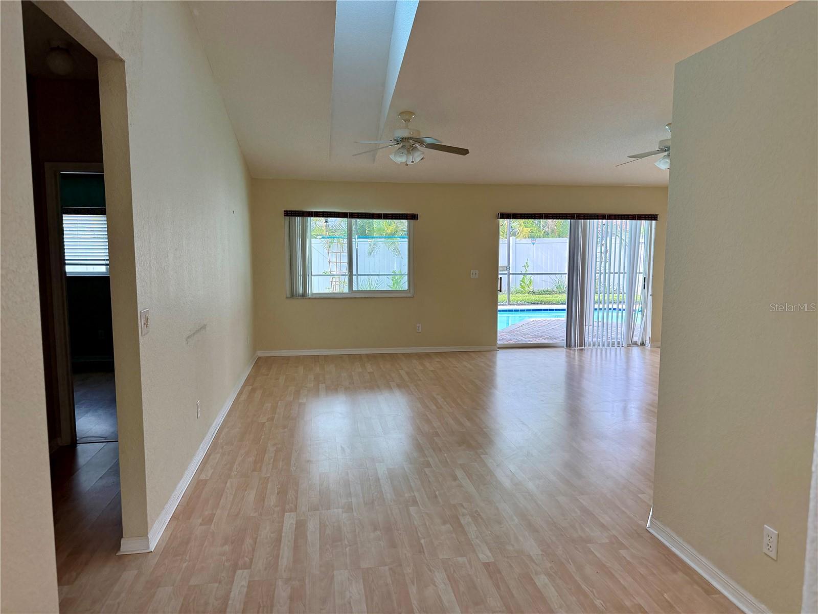 3670 LAKE BLVD — photo 4