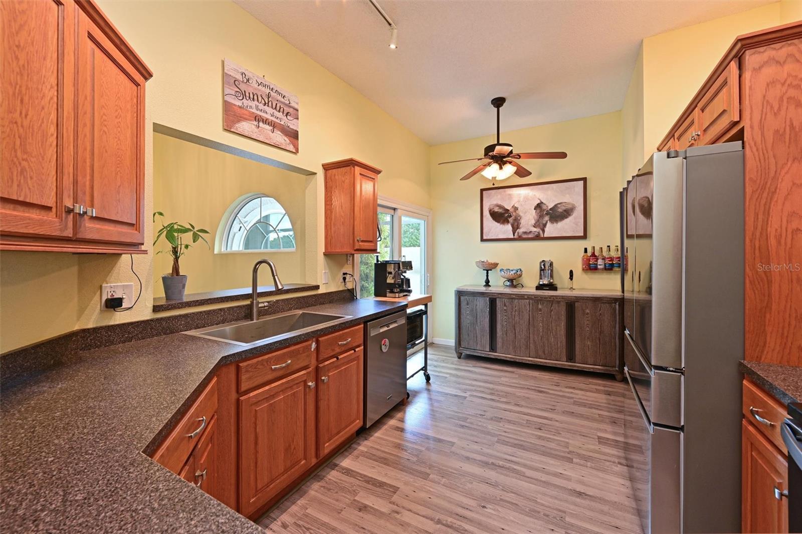 4427 MURFIELD DR E — photo 9