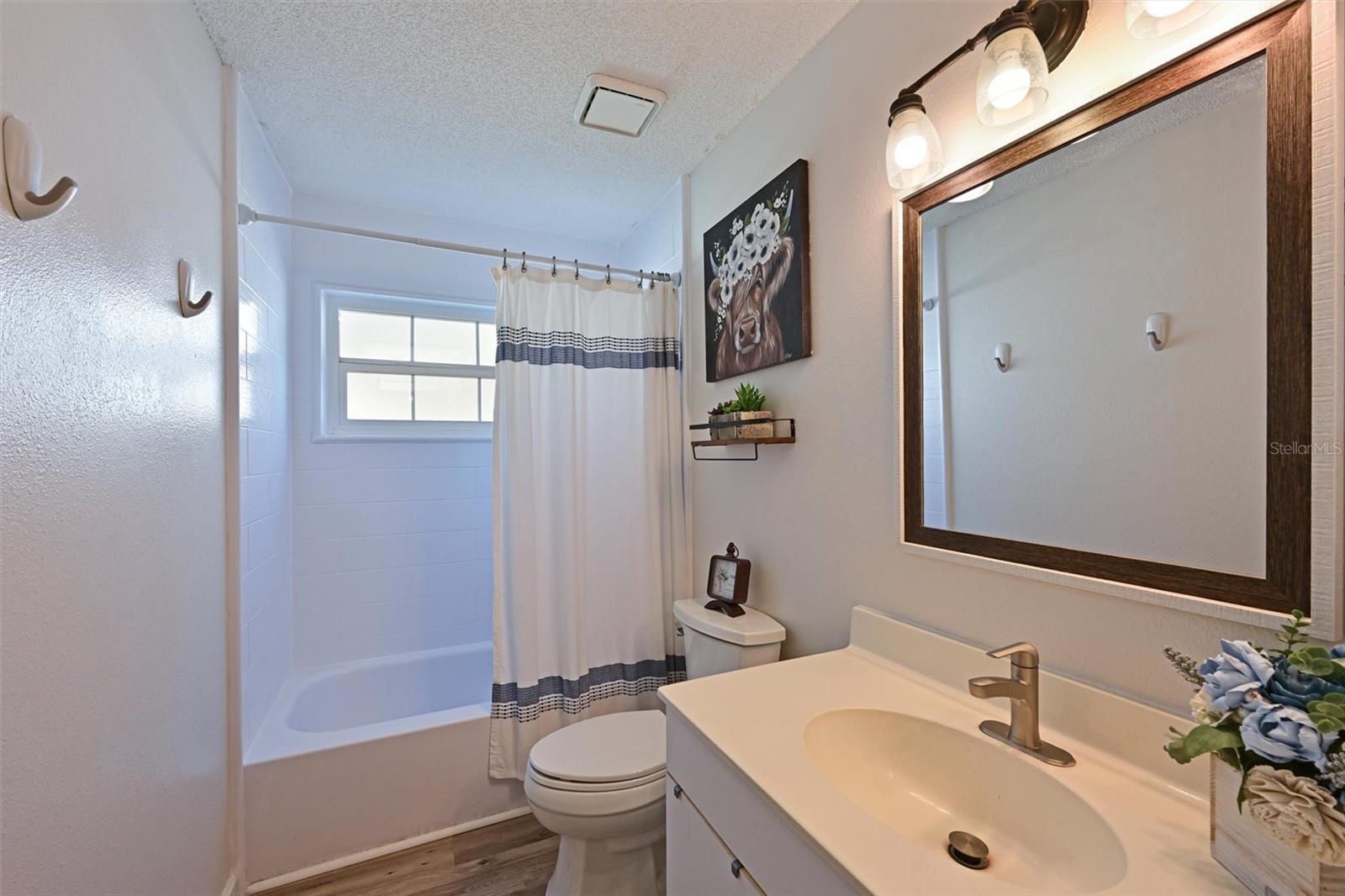 4427 MURFIELD DR E — photo 16