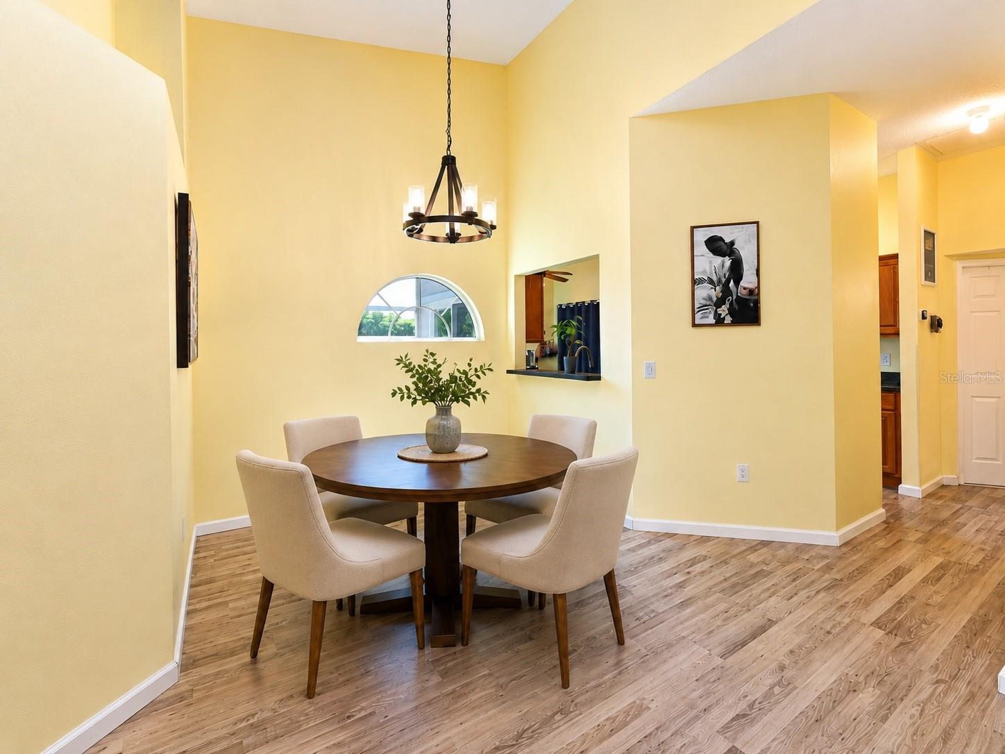 4427 MURFIELD DR E — photo 11
