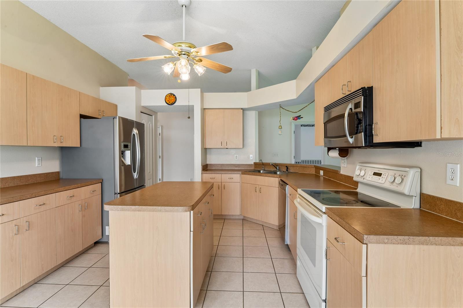 2208 WORTHINGTON GREENS DR #2208 — photo 58