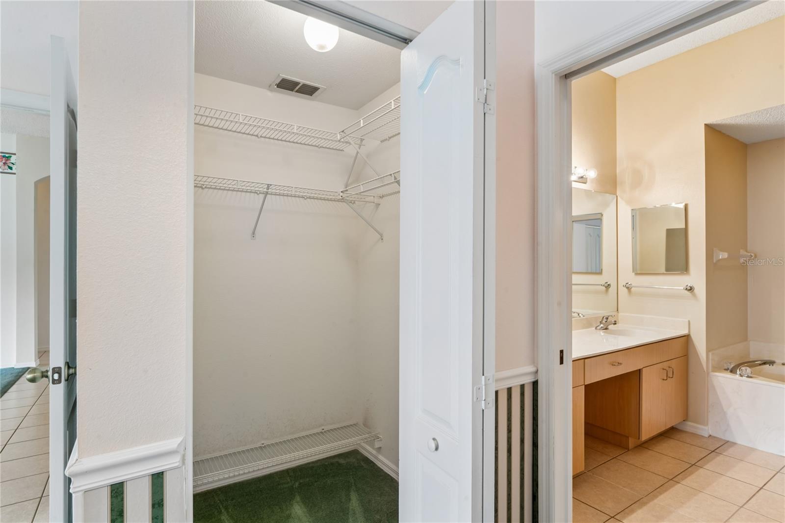 2208 WORTHINGTON GREENS DR #2208 — photo 49