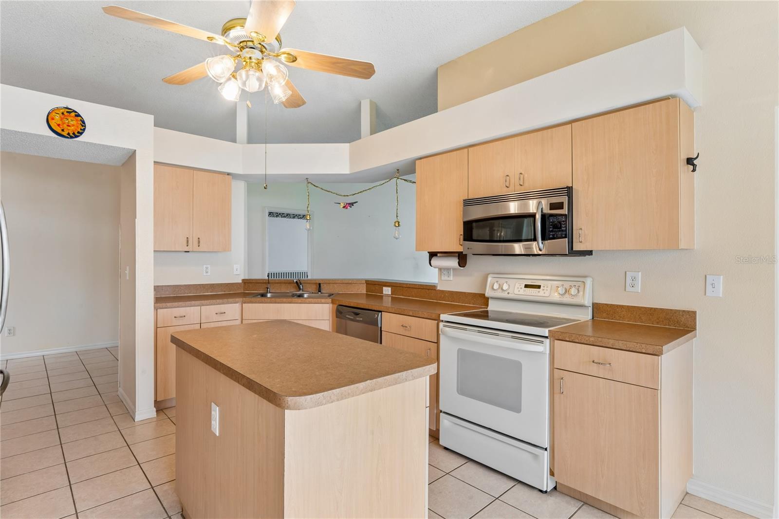 2208 WORTHINGTON GREENS DR #2208 — photo 59