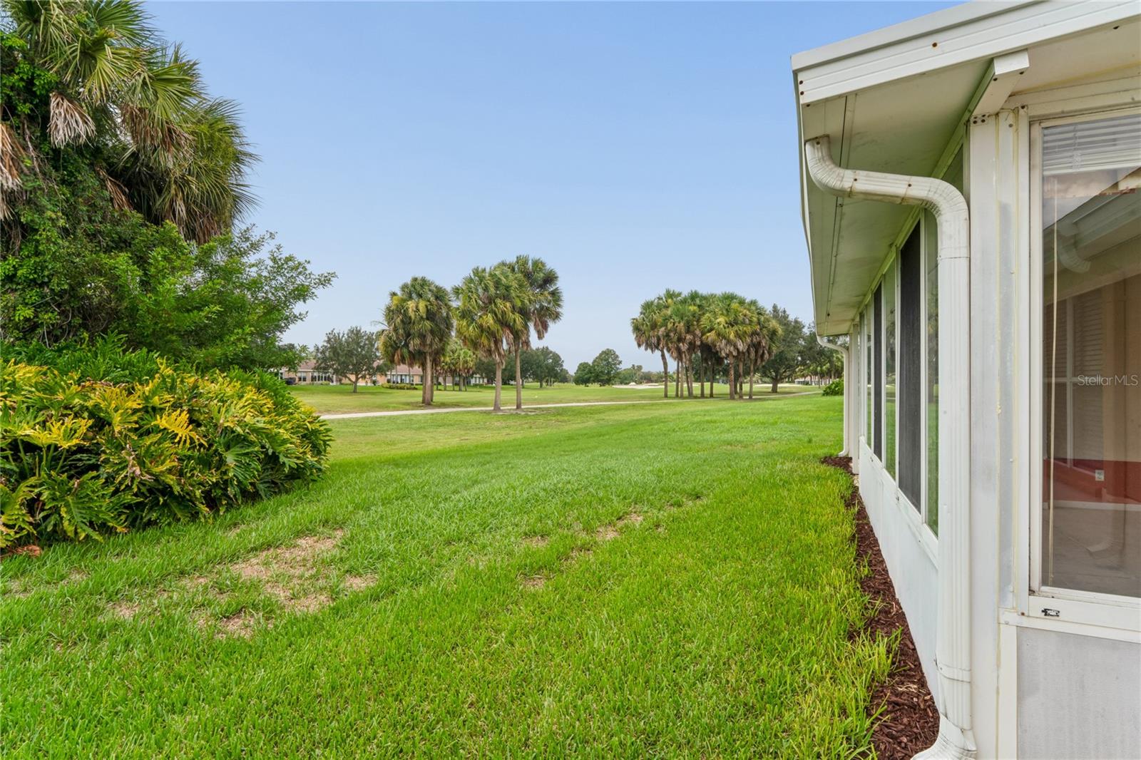 2208 WORTHINGTON GREENS DR #2208 — photo 31