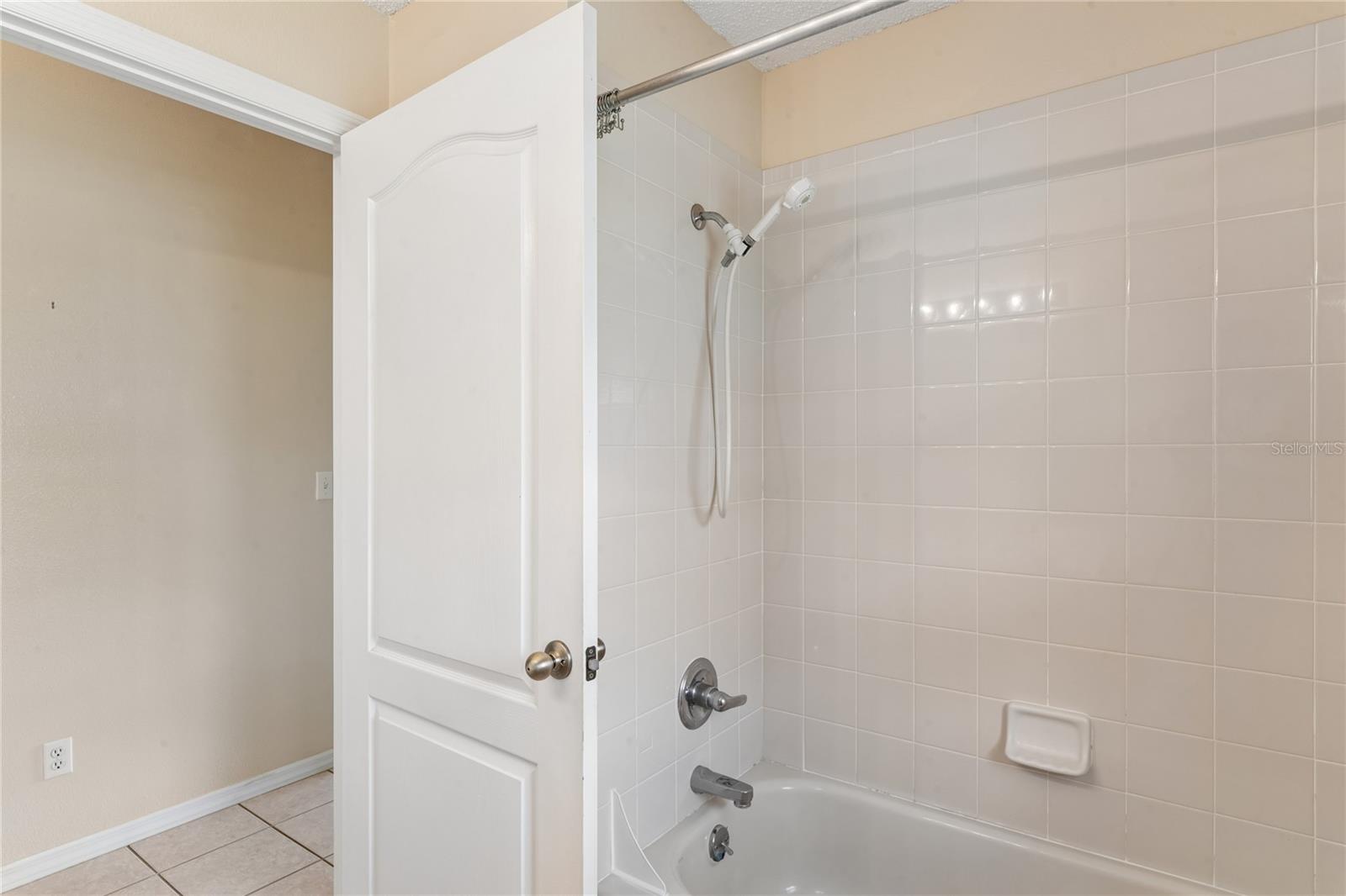 2208 WORTHINGTON GREENS DR #2208 — photo 42