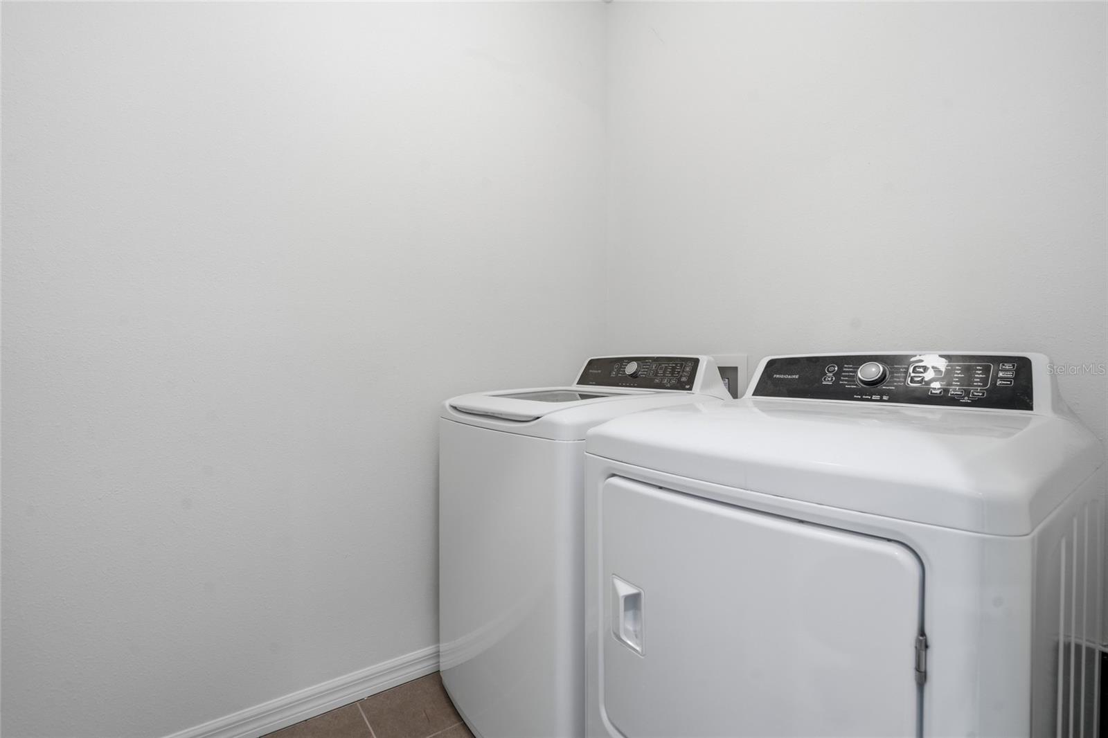 32745 PEZ LANDING LN — photo 21