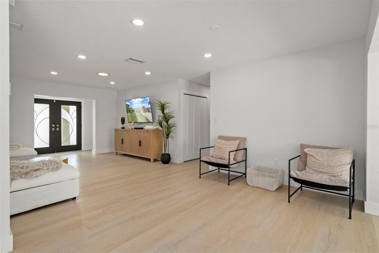 5548 LEEWARD LN — photo 19