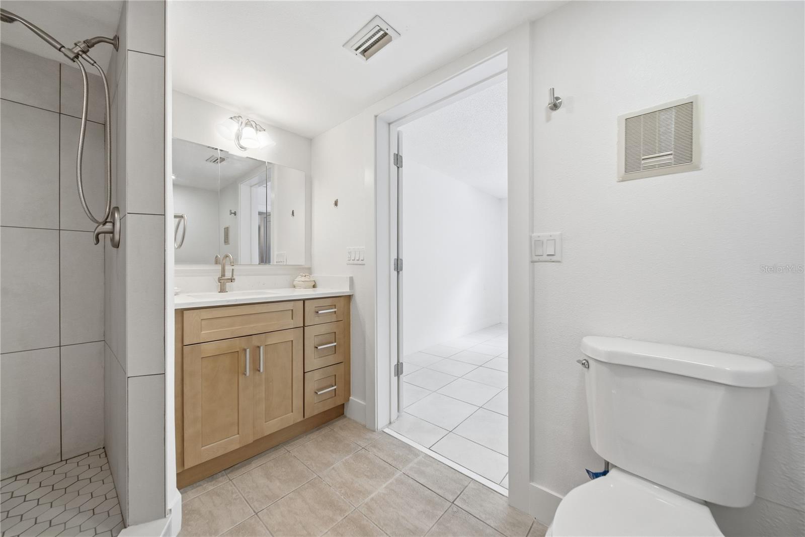 1247 S MARTIN LUTHER KING JR AVE #107 — photo 21