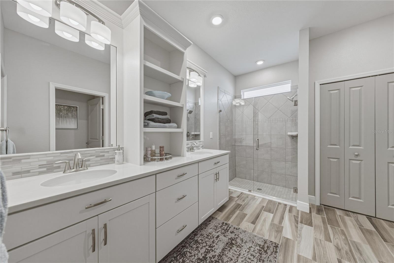 11947 SAND MYRTLE RD — photo 21