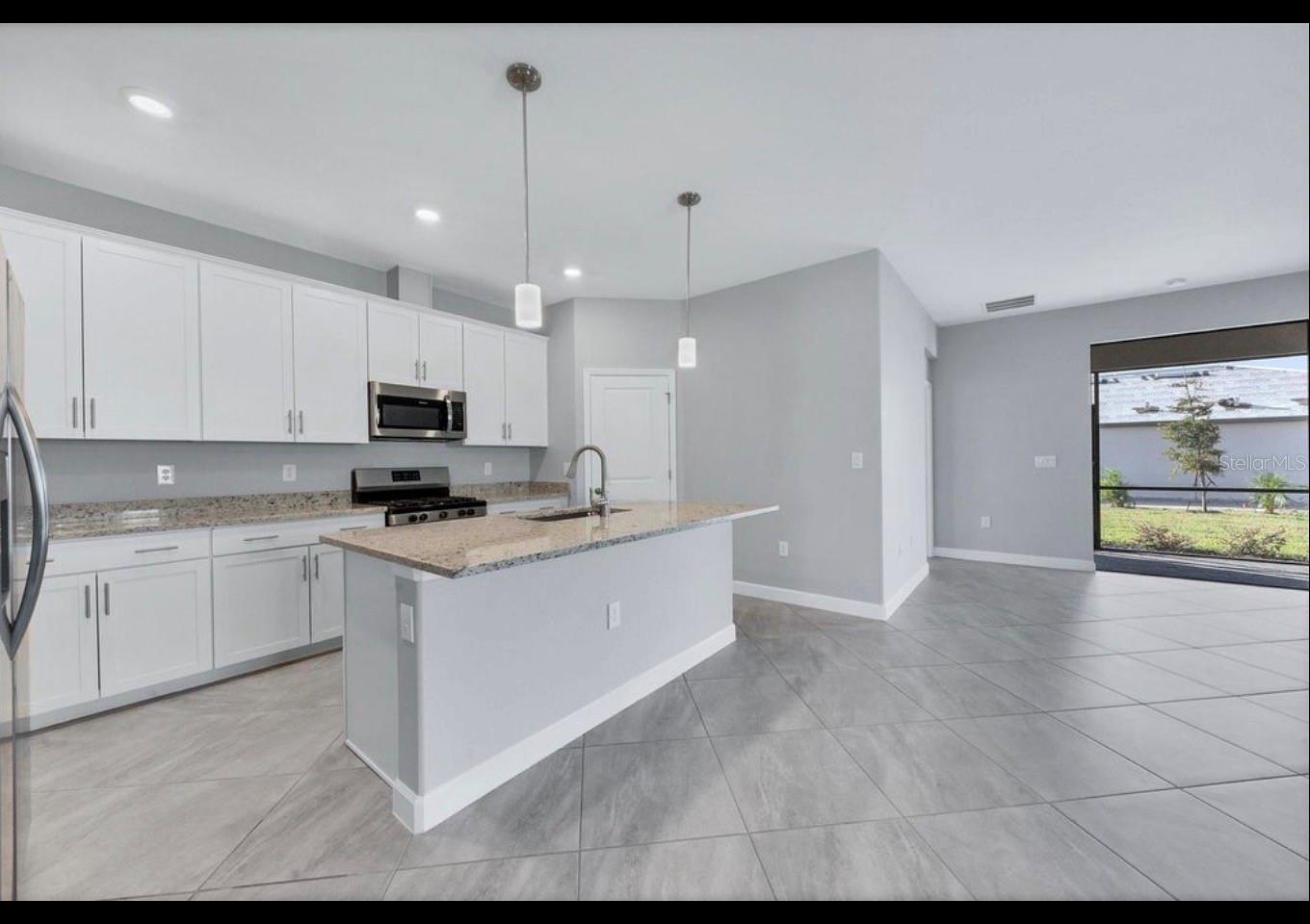 5127 CORAL REEF WAY — photo 8