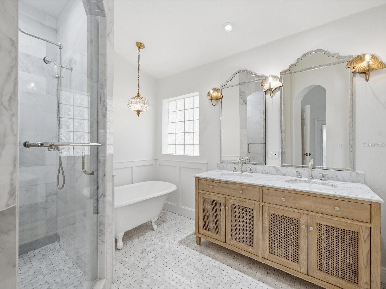 18921 PLACE MARQUETTE — photo 46