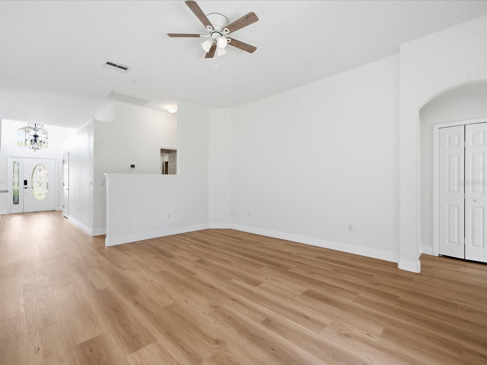 18921 PLACE MARQUETTE — photo 17