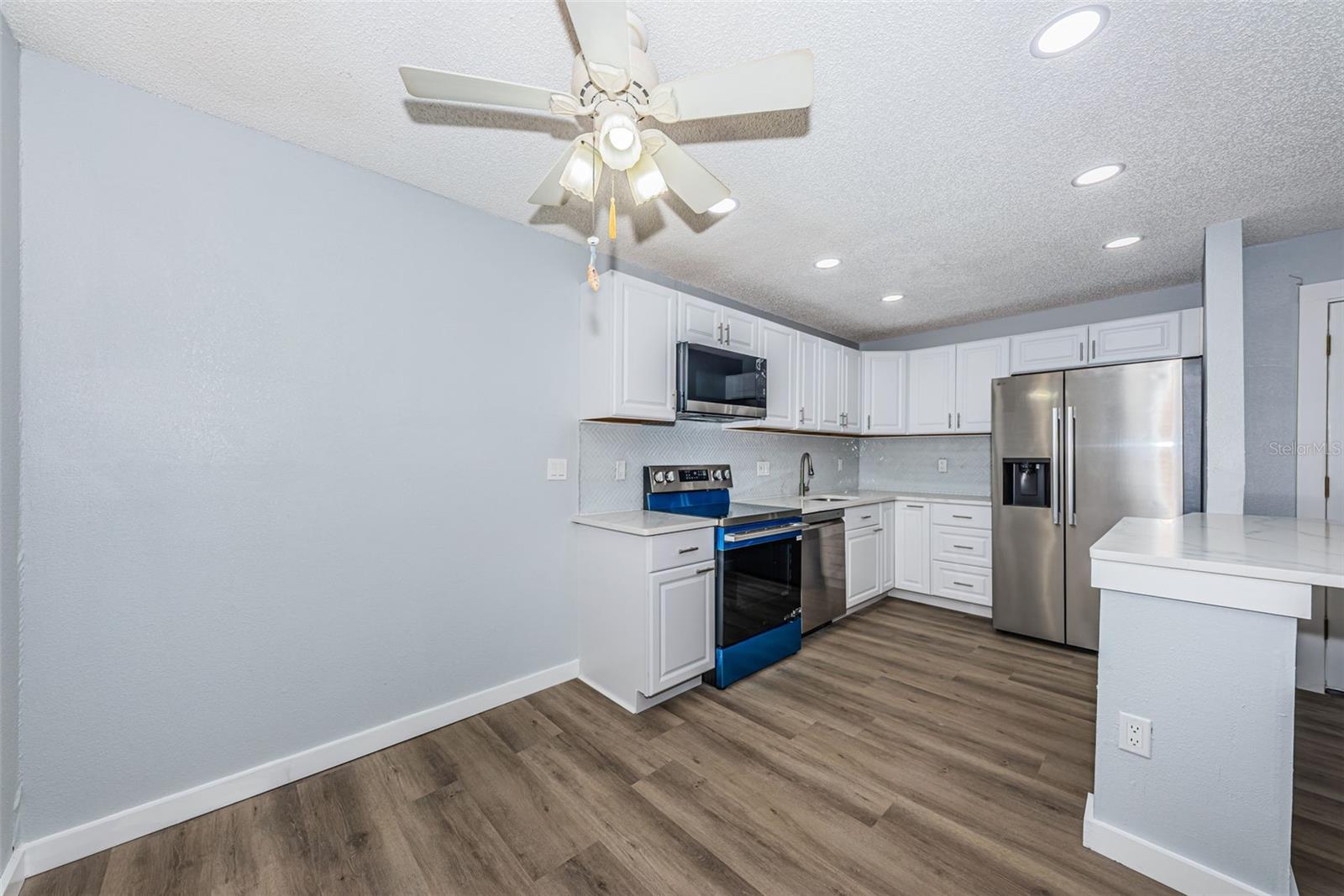 3295 FOX CHASE CIR N #107 — photo 17