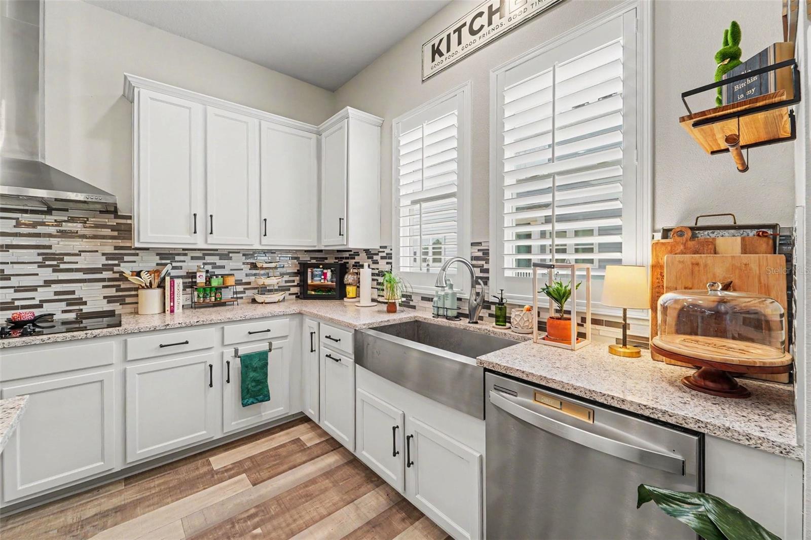 9567 CAVENDISH DR — photo 15
