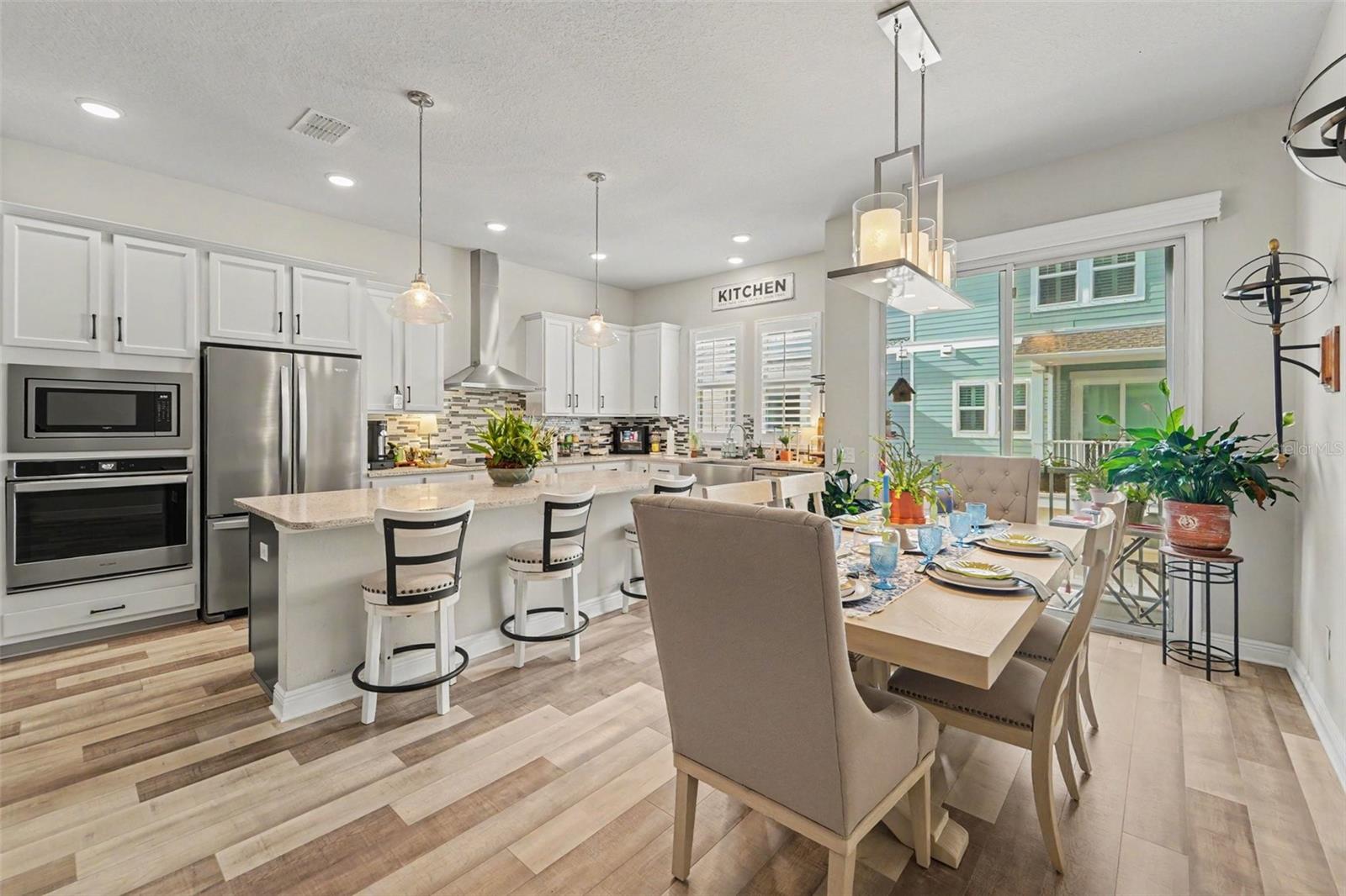 9567 CAVENDISH DR — photo 14