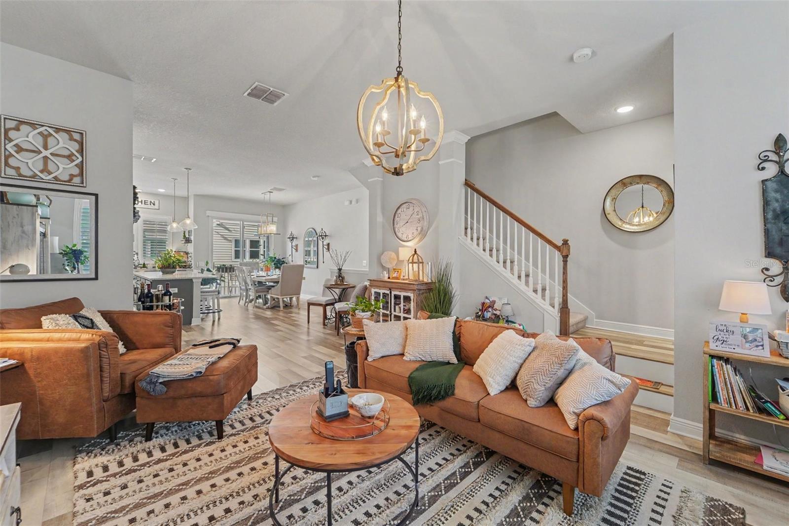 9567 CAVENDISH DR — photo 11
