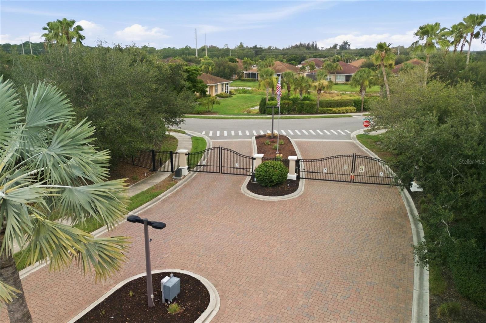 2199 TERRACINA DR — photo 60