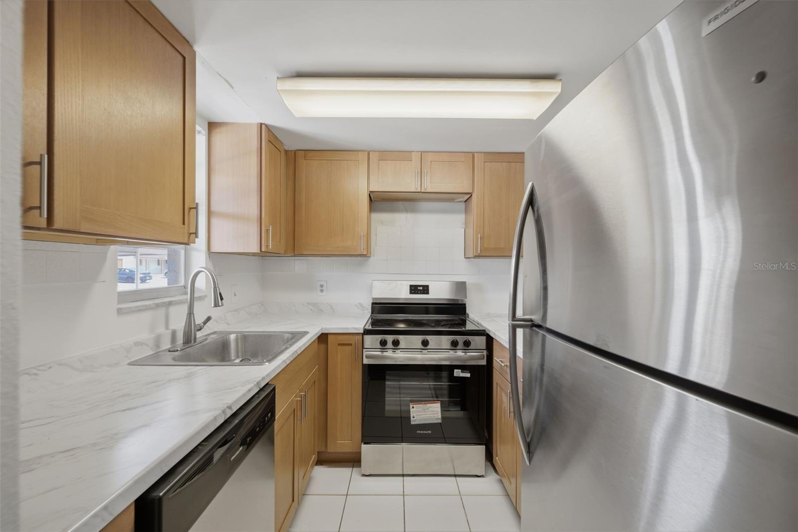 5207 TURQUOISE LN #101 — photo 4