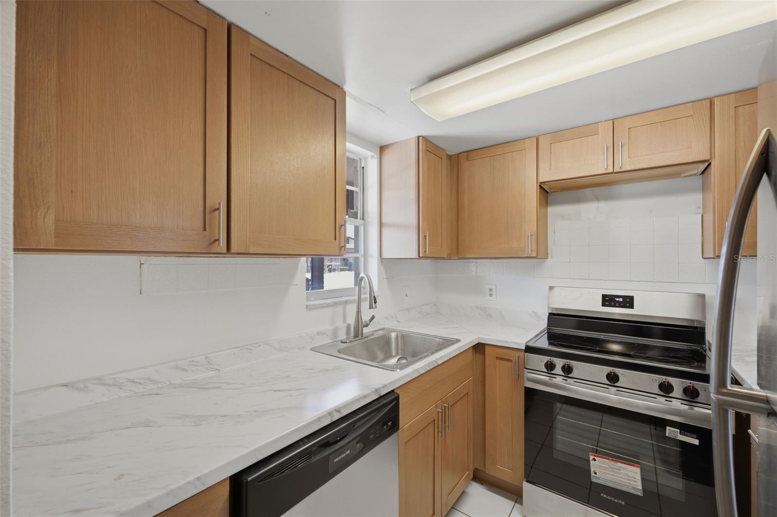 5207 TURQUOISE LN #101 — photo 3