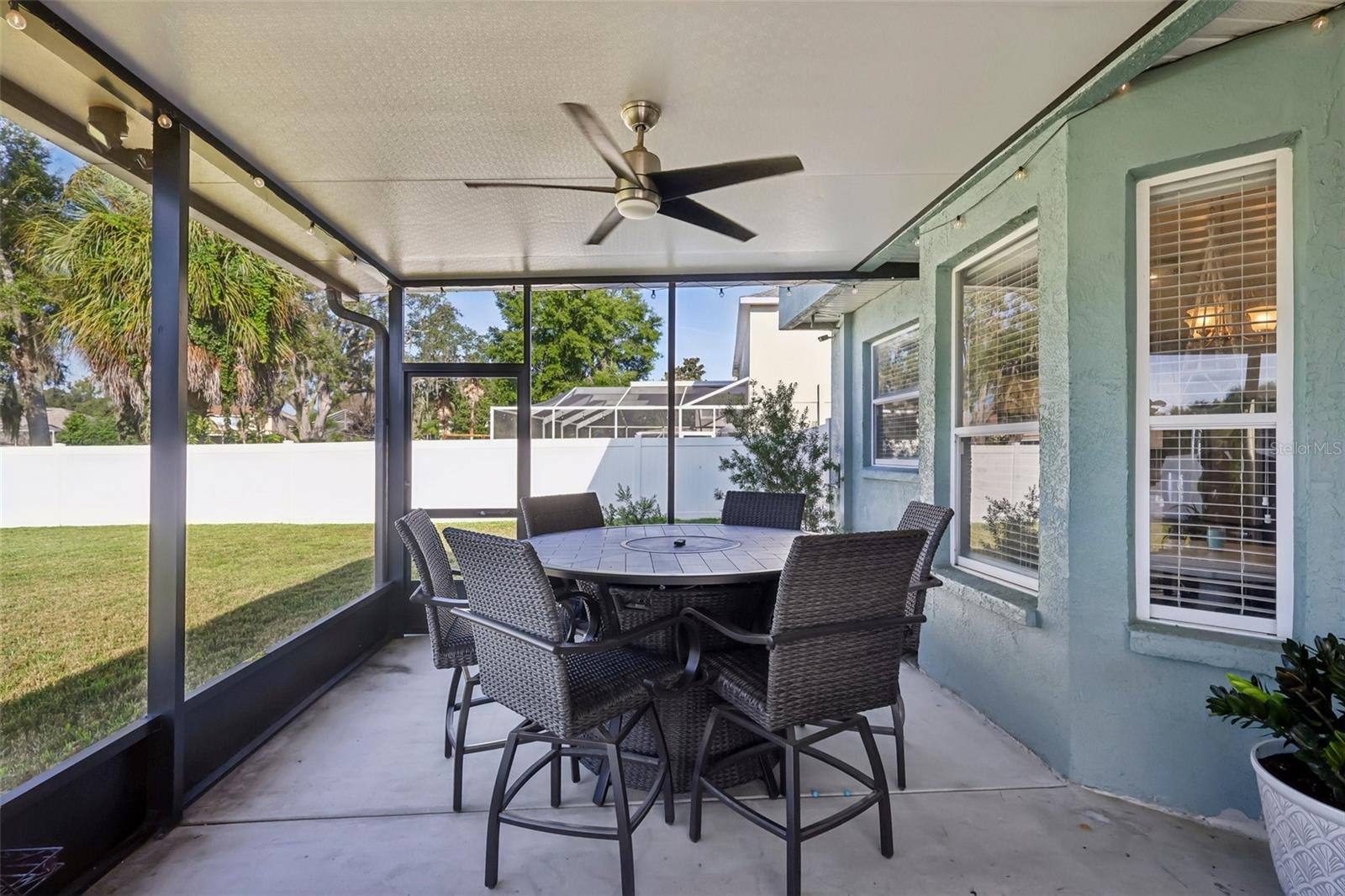 205 ROSANA DR — photo 33