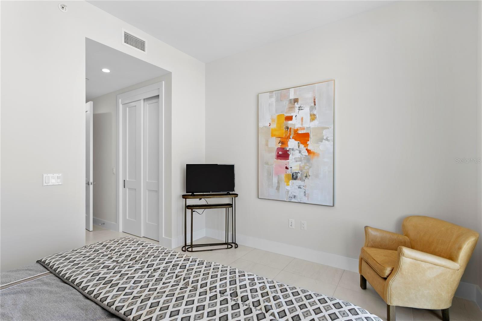 275 1ST AVE S #3906 — photo 32