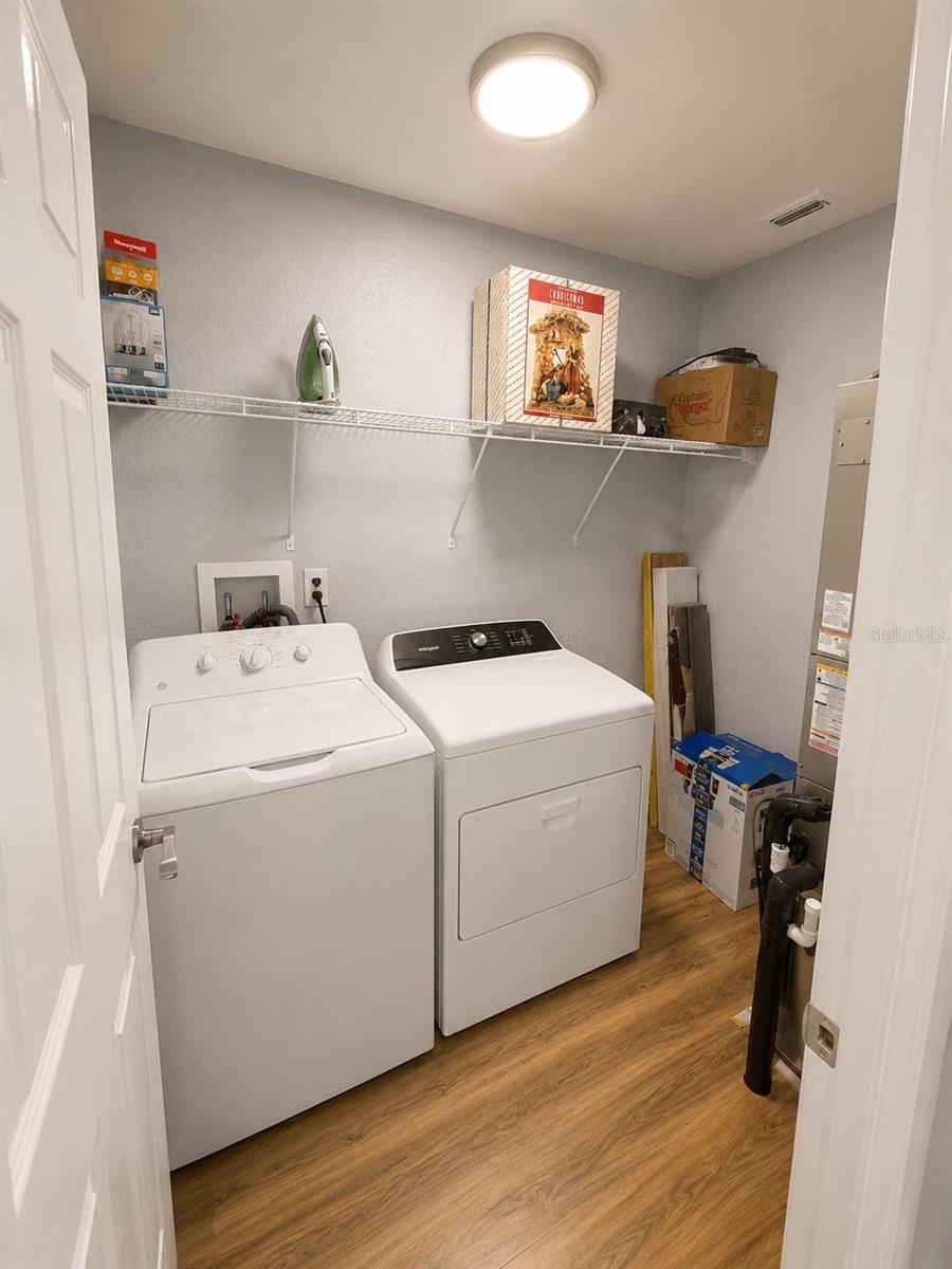 17430 BLACKWELL LN — photo 57