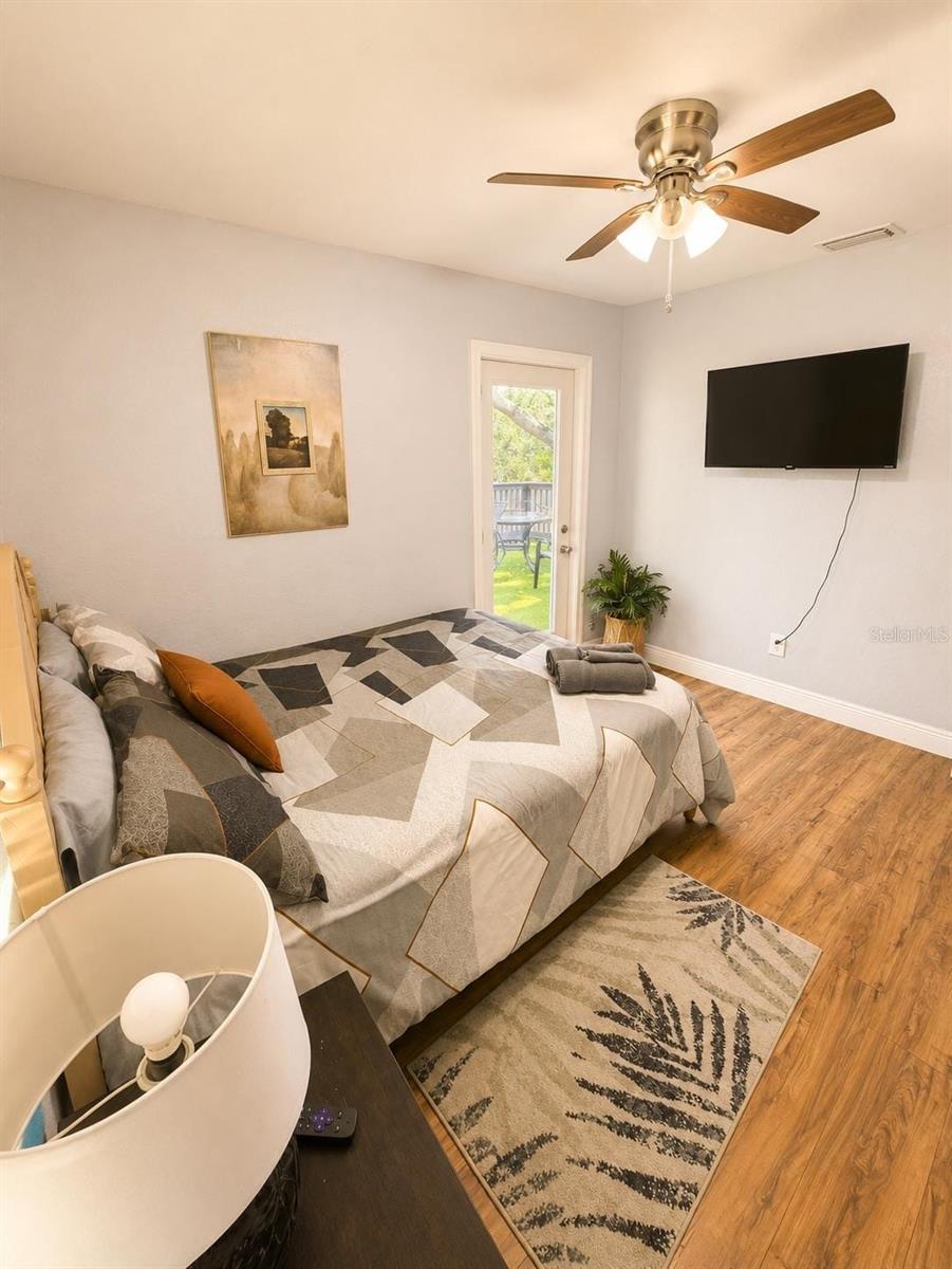 17430 BLACKWELL LN — photo 28