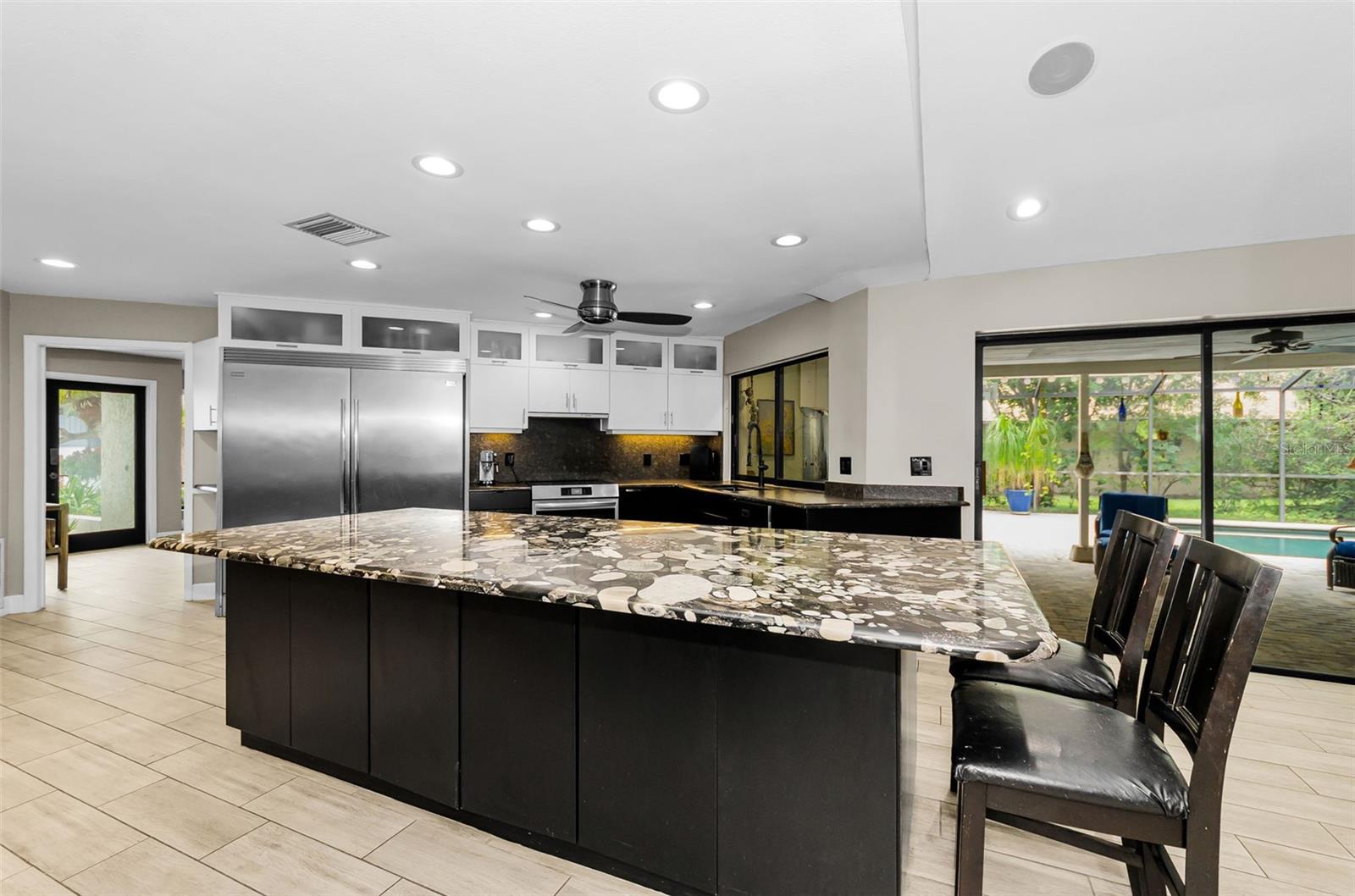 2063 BROOKSIDE DR — photo 15