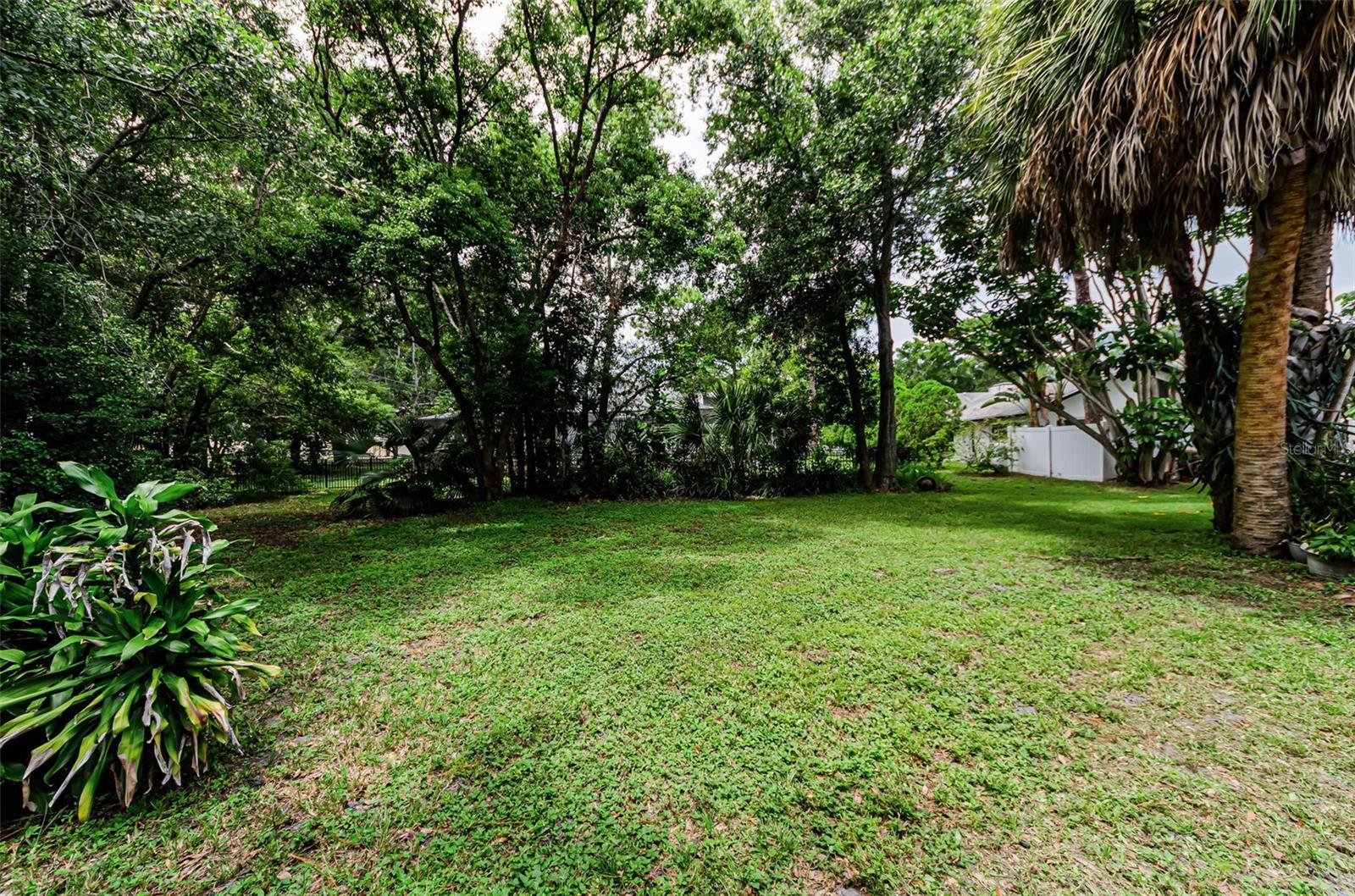 2063 BROOKSIDE DR — photo 47